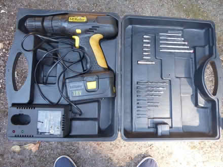 Photo of free Cordless drill with dead battery (Fareham PO15) #1