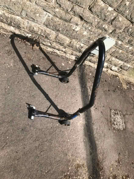 Photo of free motorcycle stand (Elkstone GL53) #1