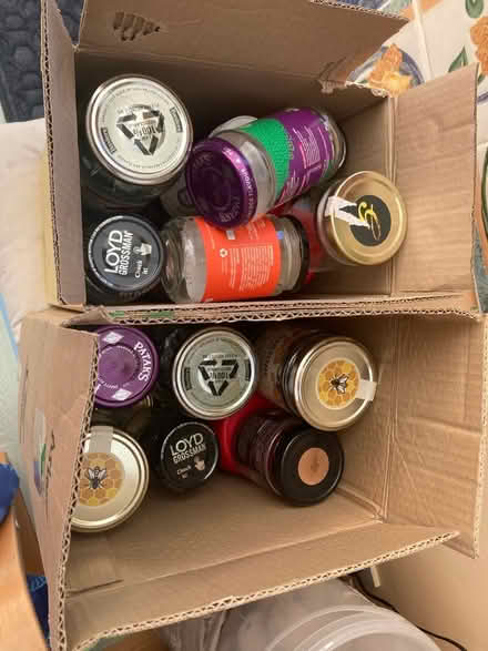 Photo of free Glass jars (Motspur Park KT3) #1