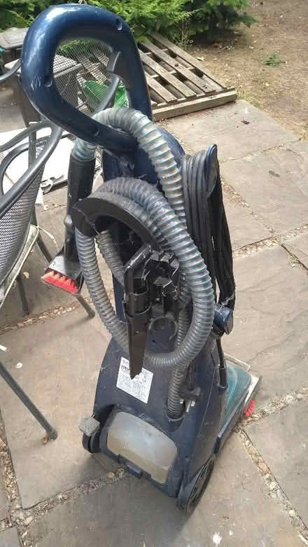 Photo of free Carpet washer Bissell (Slade Green DA8) #2