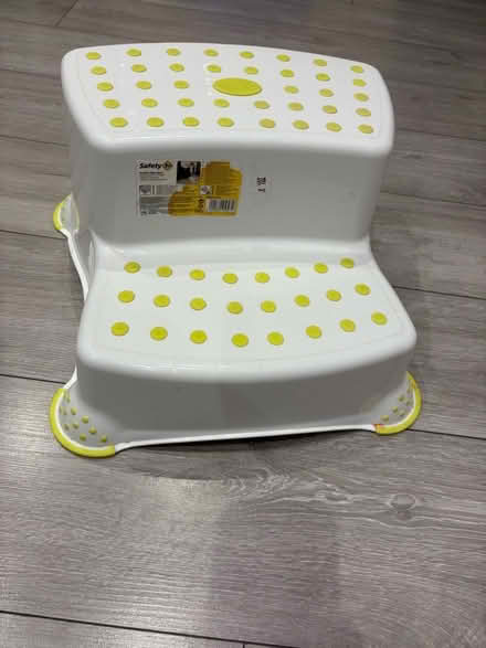 Photo of free Two child steps stools (Chelsea SW3) #2