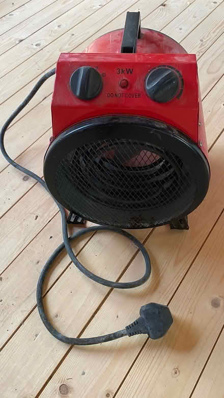 Photo of free Space heater (Mill Lane crowborough TN6) #3