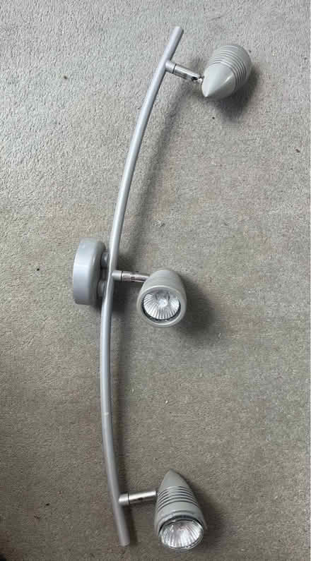 Photo of free 3-way spot light (Nottingham, West Bridgford NG2) #1