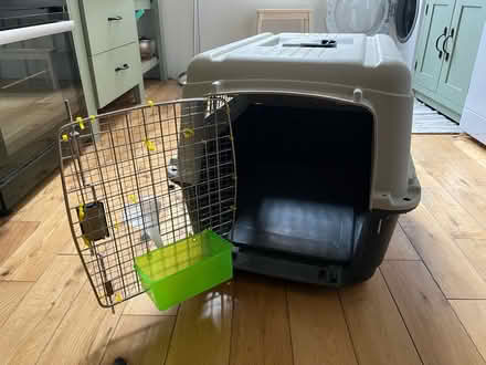 Photo of free Pet carrier (Ibrox G51) #1