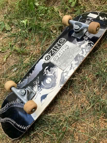 Photo of free Skateboard (Cam GL11) #2
