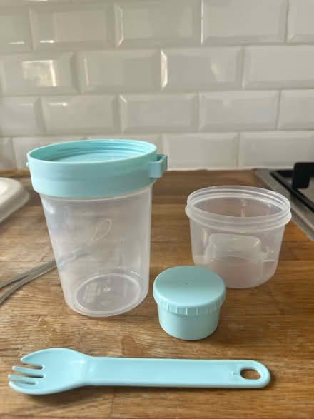 Photo of free Lunch Box - Salad Cup *NEW (Richmond Hill TW10) #3