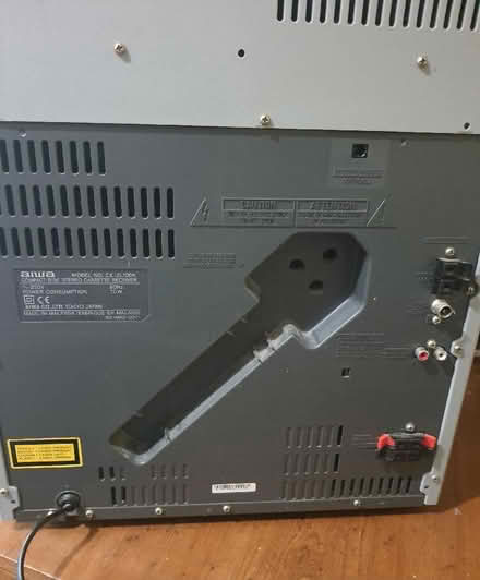 Photo of free Aiwa stereo (no speakers) (Box GL6) #3