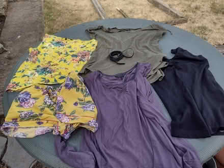 Photo of free Small bundle clothes (Sherwood NG5) #3