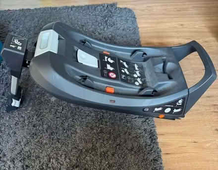 Photo of free Ickle Bubba Mercury Isofix Car Seat Base** Collection N11 (Bounds Green N11) #1