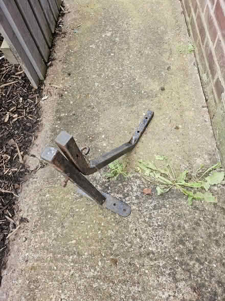 Photo of free Outdoor wall mount for punch bag (Swinton M27) #1