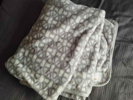 Photo of free Velvet blanket (Rathmines) #1