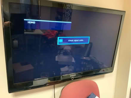 Photo of free Samsung TV (Fradley Village WS13) #2