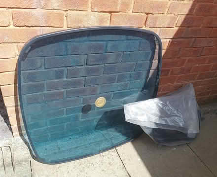 Photo of free Outdoor glass table (Basildon SS13) #1