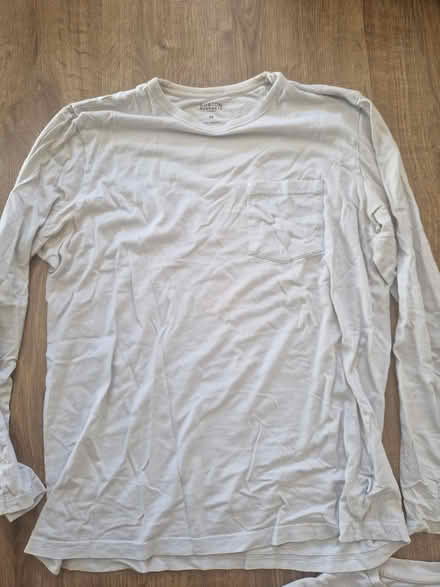 Photo of free 5 tshirts and 1 long sleeved shirt (SE10) #4