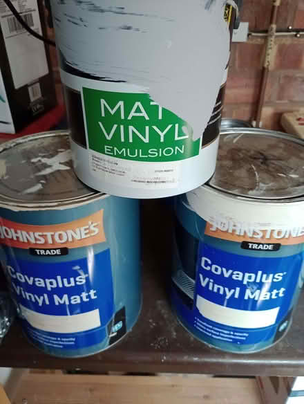 Photo of free Paint (Kenilworth CV8) #1