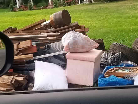 Photo of free Curb Alerts- desk, sofa + tons more (Peekskill, NY) #3