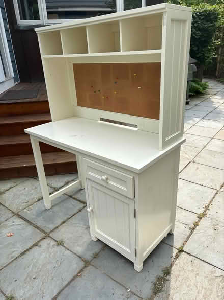 Photo of free Desk (59 Larchwood Dr Cambridge MA) #1