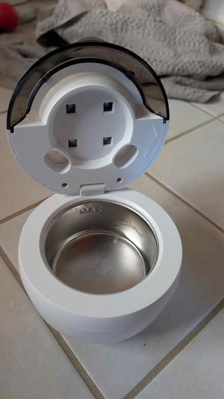 Photo of free Ultrasonic cleaner (L6B0H1) #2