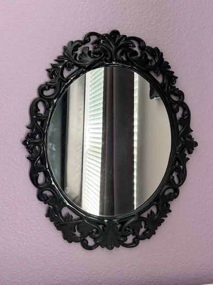 Photo of free Mirror (75093) #1