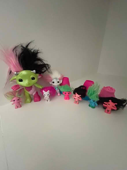 Photo of free x8 Small Troll Dolls (Mossley - OL5) #1