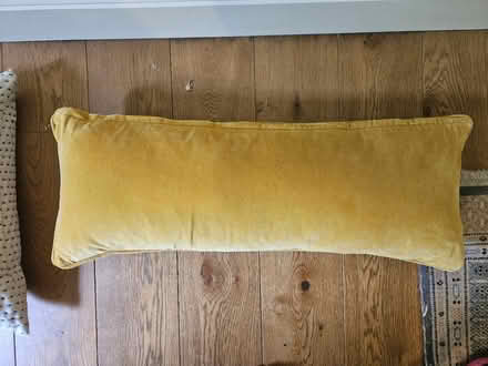 Photo of free 2 bed throw cushions (Bathford) #2