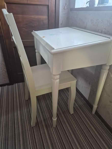 Photo of free M and S childs desk (Tenterden area TN27) #2