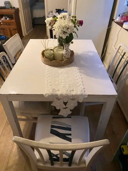 Photo of free White Table with 5 chairs (Ox449dj Garsington) #2