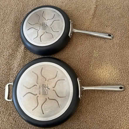 Photo of free Frying Pans (Cupertino - DeAnza and 280) #2