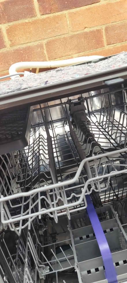 Photo of free beko dishwasher parts only (Swindon SN3) #4