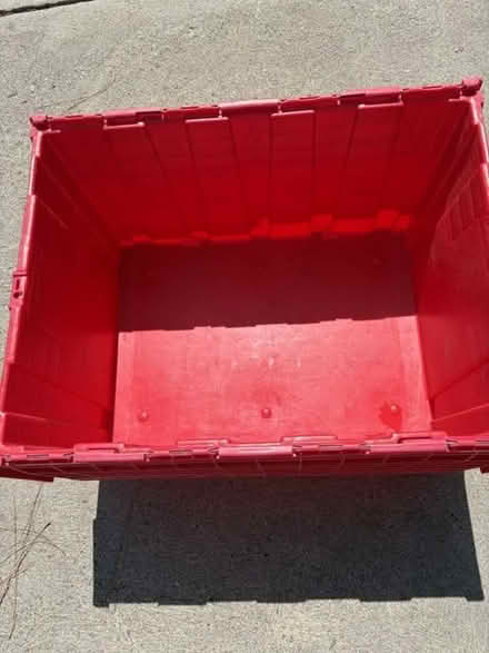 Photo of free Plastic container (North Hollywood) #3