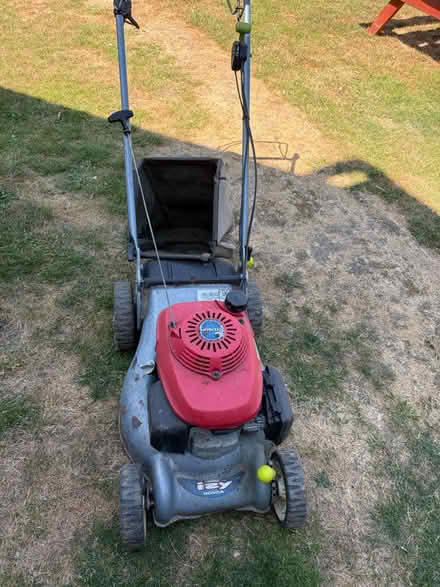 Photo of free Honda lawn mower (Ringmer BN8) #1