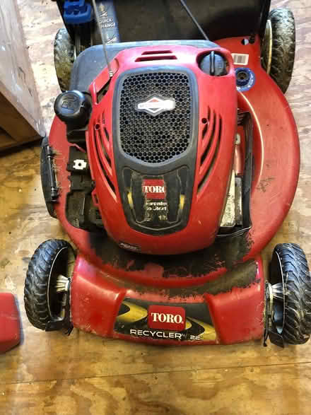 Photo of free gas lawnmower for repair or parts (Acushnet, MA near Rte. 105) #1