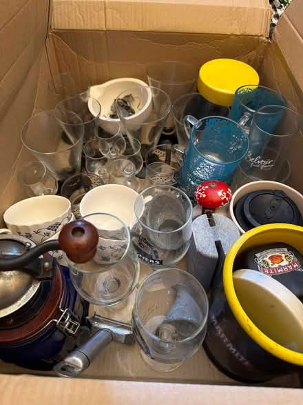 Photo of free Assorted kitchen items (Kemptown BN2) #1