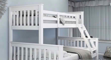 Photo of free White wooden single bed (En20bq) #3