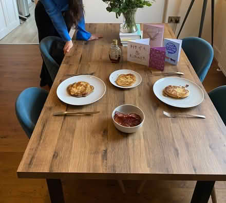 Photo of free extendable table (tooting SW17) #2