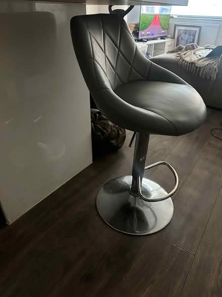 Photo of free 1 dining stool, 1 buggy and 1 bed (Croydon CR0) #1