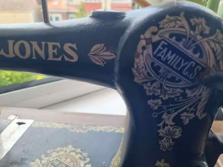 Photo of free Jones hand operated sewing machine vintage (Woodseats S8) #1
