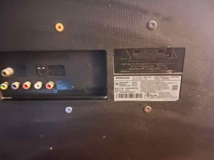 Photo of free Samsung TV 28" (Upper Red Hook, NY) #2