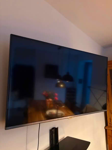 Photo of free Flat screen TV (Twickenham TW2) #4