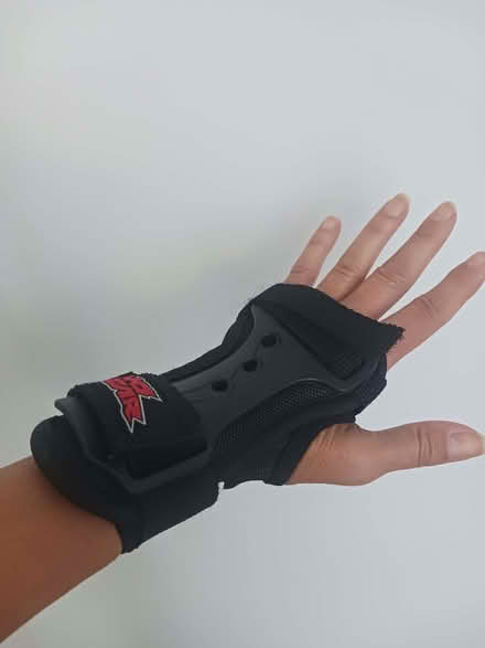 Photo of free Pair of wrist guards for rollerblading (Eastbourne BN21) #1