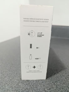 Photo of free Ultimate Ears Portable Speaker (Qxs Blvd Union Turnpike) #2