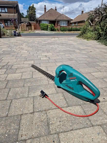 Photo of free Hedgecutter Bosch 16". Model AHS 55. (Stanway CO3) #3