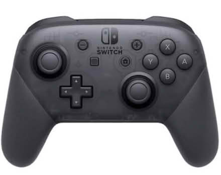 Photo of Nintendo Switch controller (L17 Aigburth) #1