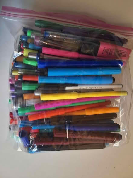 Photo of free Pens and markers (Flatbush Avenue and Midwood.) #1