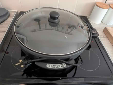 Photo of free Portable cooker/skillet/frying pan (Pelsall WS3) #1