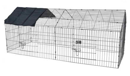 Photo of Chicken cage or dog cage (Harold Wood RM3) #1