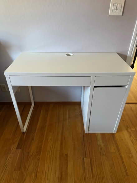 Photo of free Small desk (Saratoga) #1