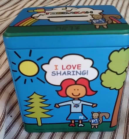 Photo of free Tzedakah Box (Oakland) #1