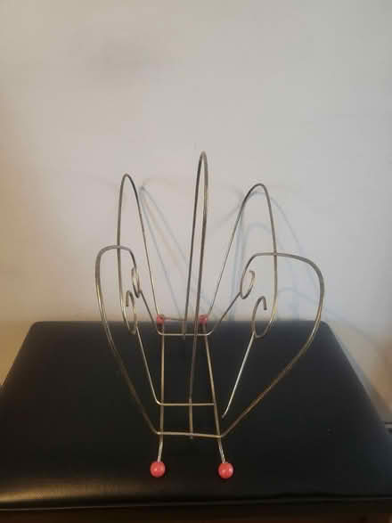 Photo of free Magazine Rack (B16 Edgbaston Birmingham) #3