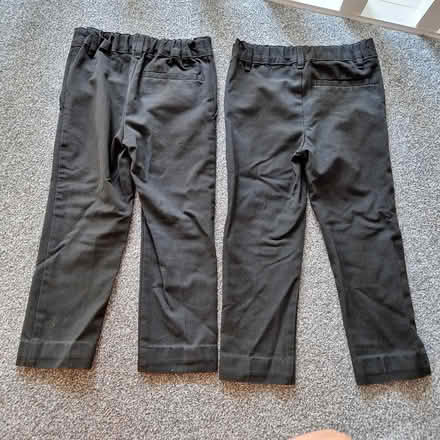 Photo of free Age 2-3yr skinny fit trousers black (Chesham HP5) #2